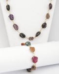 Conjunto de colar e anel de pedras naturais coloridas, anos 70/80. Colar 42 cm fechado / Pulseira 10 cm