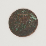 NUMISMÁTICA, Reino Unido Brasil, Portugal e Algarves, uma (1) antiga moeda em cobre de X reis 1820 R(cunhada na Província do Rio de Janeiro), reinado de D. João VI, traz bastantes sinais de uso, azinhavrada, vide foto.