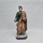 SÂO PAULO - Imagem esculpida em madeira policromada. Alt. 39 cm.