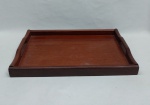 Bandeja retangular c/ duas alças em madeira. Com manchas. Med. 49 x 31 cm.