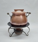 Conjunto p/ fondue em cobre. Pega da tampa e alças em madeira. Marcado ARCOL. Alt. 25 cm.