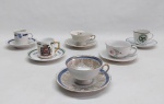 Seis xícaras e pires p/ café em porcelana. Diversos modelos e decorações. Dois marcadas KPM - POLAND.