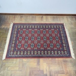 TAPETE - Lindo tapete industrial. Med. 147x100 cm.