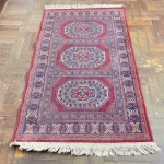 TAPETE - Lindo tapete industrial. Med. 118x70 cm.