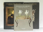 LIVROS - Lote de 3 livros ilustrados diversos sobre ARTE e Antiguidades - LIVRO catálogos de leilões de arte da Salles & Von Brusky Escritório de Arte, uma galeria e escritório de arte fundado por Ricardo Von Brusky. Marcas do tempo, leves desgastes e possíveis manchas.