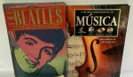 LIVROS - Lote de 2 livros ilustrados diversos sobre ARTE e Antiguidades - "The Beatles" e "O Mundo Maravilhoso da Música". Marcas do tempo, leves desgastes e possíveis manchas.