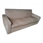 Sofá para 4 assentos forrado em tecido na cor mesclada castor, 204 x 76, Alt. 75 cm.