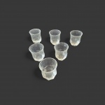 Seis copos para whisky ou água em vidro translúcido, Alt. 10, Diam. 8 cm.