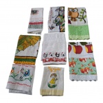 Oito panos de prato diversos, Penedo e Portugal com leves marcas de guarda.