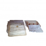 Nove toalhas para bandejas em tamanhos diversos.