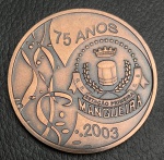 Medalha do Brasil - 2003 - 75 Anos da Mangueira - Bronze 24.00g - 40.0mm - Produto Oficial da CMB em Comemoração aos 75 anos da Estação Primeira de Mangueira - Na capsula quadrada