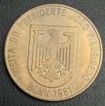 Medalha do Brasil - 1981 - Visita do Presidente João Figueiredo a Bonn / Alemanha - Bronze 54.0g - 50mm Na Capsula