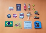Lote com 16 imãs diversos, nacionais e estrangeiros, em plástico, metal e resina