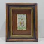 Antiga Decoração, Pequeno Quadro, Mini Pintura, Autor e Material não Identificado, Moldura em Madeira. Medidas: Altura: 29 cm, Largura: 5 cm, Comprimento: 24 cm, Peso 780 g.