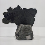 Decoração Enfeite, Escultura que Representa Mapa do Brasil, Com Descrição Sambaíba, Feita em Pedra. Medidas: Altura: 17,5 cm, Largura: 9 cm, Comprimento: 18 cm, Peso: 2220 g.