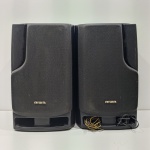 Par de Caixas de Som, Marca Aiwa, Modelo SX-AZ2800YL, Com Detalhes pelo Uso, Não testado o funcionamento. Medidas de Um: Altura: 44,5 cm, Largura: 24,5 cm, Comprimento: 27 cm, Peso Total: 13650 g.