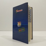 Fichario  The Colour System, Marca Humbrol, Com Detalhes pelo Tempo. Medidas: Altura: 3 cm, Largura: 13,5 cm, Comprimento: 23 cm, Peso: 470  g.