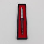 Caneta Esferográfica, Modelo Johann Faber Apollo 43E, Sem Tinta, Na Caixa. Medidas da Caixa: Altura: 2 cm, Largura: 3 cm, Comprimento: 16 cm, Peso: 50 g.