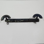 Cabideiro de Parede em Madeira, Década de 50,  Com Desgates pelo Tempo e Uso. Medidas: Altura: 9 cm, Largura: 13,5 cm, Comprimento: 48 cm, Peso: 470 g.