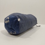 Saco de Dormir WeekEnd, Marca Kalias, Em Bom Estado. Medidas da Capa: Altura: 35,5 cm, Largura: 15,5 cm, Comprimento: 15,5 cm, Peso Total: 720 g.