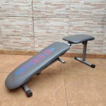 Banco de Musculação AB King Pro, Em Bom Estado de conservação. Medidas: Altura: 115,5 cm, Largura: 9,5 cm, Comprimento: 40,5 cm, Peso: 8000 g.