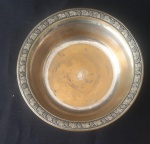 Antigo bolw em prata 90 EBERLE , belíssimo desenhos nas bordas em uvas e folhagem- Diâmetro: 15 cm e Altura; 4 cm - no estado