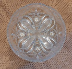 Centro de mesa vidro trabalhado. Medidas aproximadas: 24(d)x10(a).