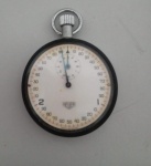 Vintage, raro e antigo cronômetro suisso a corda, caixa em níquel, mostrar em porcelana,