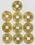 Numismática, China. Lote com 10 moedas chinesas Feng-Shui, talismã da sorte, riqueza, dinheiro e fortuna, bronze 13 mm.