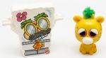 Lote com 2 bonecos da coleção Burger King Bob Esponja (2018) e girafa Feisty Pets (2019), articulado, mexe os olhinhos e a boquinha. Complete sua coleção.