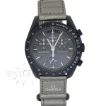 RELÓGIO OMEGA SWATCH SPEEDMASTER MOONSWATCH, MISSION TO MERCURY. ***NOVO, SEM USO***  CAIXA EM BIOCERÂMICA, ASSINADA SWATCH. MEDE 40mm. VIDRO EM CRISTAL ACRÍLICO. COROA EM BIOCERÂMICA COM ASSINATURA OMEGA SWATCH. MÁQUINA SUÍÇA. PULSEIRA TÊXTIL ASSINADA OMEGA SWATCH. POSSUI ESTOJO E DOCUMENTOS ORIGINAIS SWATCH OMEGA. RELÓGIO FUNCIONANDO, PORÉM NÃO REVISADO. GARANTIA DE AUTENTICIDADE. PAGAMENTO PODE SER FEITO EM ATÉ 12X NOS CARTÕES DE CRÉDITO COM CUSTO OPERACIONAL DE 13% DO VALOR TOTAL DA ARREMATAÇÃO. OS LANCES SÃO IRREVOGÁVEIS E IRRETRATÁVEIS. RETIRE SUAS DÚVIDAS ENTRANDO EM CONTATO PELO NOSSO WHATSAPP (51) 98118-7815.