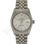 RELÓGIO ROLEX DATEJUST JUBILEU CÂMBIO RÁPIDO. REF. 16000. CAIXA EM AÇO INOXIDÁVEL, ASSINADA ROLEX. MEDE 36mm. VIDRO EM ACRÍLICO. MOSTRADOR NA COR PRATA EM IMPECÁVEL ESTADO DE CONSERVAÇÃO. COROA EM AÇO INOXIDÁVEL, ASSINADA ROLEX. MÁQUINA AUTOMÁTICA ROLEX CAL. 3035 (COM CÂMBIO RÁPIDO). PULSEIRA TIPO JUBILEU, EM AÇO INOXIDÁVEL, ASSINADA ROLEX. RELÓGIO FUNCIONANDO, REVISADO, GARANTIA DE FUNCIONAMENTO DE 1 ANO. GARANTIA DE AUTENTICIDADE. PAGAMENTO PODE SER FEITO EM ATÉ 12X NOS CARTÕES DE CRÉDITO COM CUSTO OPERACIONAL DE 13% DO VALOR TOTAL DA ARREMATAÇÃO. OS LANCES SÃO IRREVOGÁVEIS E IRRETRATÁVEIS. RETIRE SUAS DÚVIDAS ENTRANDO EM CONTATO PELO NOSSO WHATSAPP (51) 98118-7815.