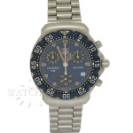 RELÓGIO TAG HEUER FÓRMULA 1 CRONÓGRAFO. REF. CA1210-RO. CAIXA EM AÇO INOXIDÁVEL, ASSINADA TAG HEUER. MEDE 38mm. VIDRO EM CRISTAL DE SAFIRA. COROA EM AÇO INOXIDÁVEL, ASSINADA TAG HEUER. MÁQUINA QUARTZ TAG HEUER. CALIBRE 251.262. PULSEIRA EM AÇO INOXIDÁVEL, ASSINADA TAG HEUER. FUNCIONANDO, REVISADO. GARANTIA DE FUNCIONAMENTO DE 1 ANO. GARANTIA DE AUTENTICIDADE. PAGAMENTO PODE SER FEITO EM ATÉ 12X NOS CARTÕES DE CRÉDITO COM CUSTO OPERACIONAL DE 13% DO VALOR. OS LANCES SÃO IRREVOGÁVEIS E IRRETRATÁVEIS. RETIRE SUAS DÚVIDAS ENTRANDO EM CONTATO PELO NOSSO WHATSAPP (51) 98118-7815.