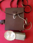 Conj. Equipamento de Flasch de fotografo profissional da decada de 1960, com capa original de couro , marca PK-PIC , não foi testado .