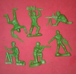 Colecionismo, 6 bonequinhos soldados da segunda guerra mundial, Exército dos Estados Unidos aliados todos em posições de ataques!!!