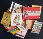 Colecionismo !! 15 caixas de fosforos todas antigas !! todas promocionais de bebidas !! vinhos , Whisky etc... todas diferentes !! acervo de colecionador !!