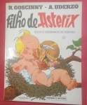  Revistas- quadrinhos - ` O filho de Asterix !! Edit. RECORD ano de 1983 !!História ambientada no cenário de 50 anos antes de Cristo !! 48 paginas !!  exemplar de colecionador !! 