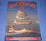 Revista edição especial - 1995 comemorativa a esquedrilha da fumaça já nos aviões 43 anos causando torcicolos !!! Tucano !!!