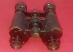 Binoculos !! Modelo militar !! totalmente original !! antiguidade made in France !! dadecada de 1940 !! com regulagem de alcance de visão !! acervo de colecionador !!