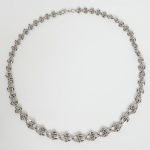 BIJUTERIA, um (1) colar de elos, confeccionado em aço inox, medindo 56 cm comprimento, sinais de uso, videfoto.Inicial