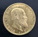 Moeda Estrangeira, ALEMANHA - WUETTEMBERG , Reinado Guilherme II, Valor 10 Mark,  Ano 1893 F, Ouro, Peso 4 g, Diâmetro 19 mm, Flor de Cunho.