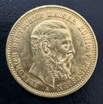 Moeda Estrangeira, ALEMANHA - PRÚSSIA, Reinado Frederico III, Valor 10 Mark,  Ano 1888 A, Ouro, Peso 4 g, Diâmetro 19 mm, Flor de Cunho.