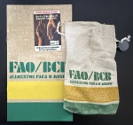 Moedas Brasileiras, SÉRIE FAO - Invólucro Original do Banco Central do Brasil, Acompanha Folheto Explicativo, Valores 1; 2 e 5 Centavos, Período 1975/1978, Aço Inoxidável, Lacrado, Flor de Cunhos.