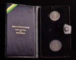 Moedas Brasileiras, Comemorativas aos 150º Anos da Independência do Brasil, Valores 1 e 20 Cruzeiros, Ano 1972, Níquel e Prata, Acompanha Estojo Original, Flor de Cunhos.