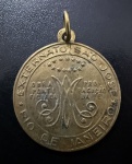Medalha Comemorativa, Externato São José - Rio de Janeiro, não Datada, Bronze Dourado , Muito Bem Conservada.