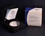 Moeda Brasileira, Comemorativa aos Jogos Olímpicos 2016 - Entrega da Bandeira Olímpica, Valor 5 Reais, Ano 2012, Prata, Peso 27 g, Estojo Original com Certificado, Proof - Flor de Cunho.