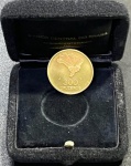 Moeda Brasileira, Comemorativa ao Sesquicentenário da Independência do Brasil, Valor 300 Cruzeiros, Ano 1972, Ouro, Peso 16,5 g, Diâmetro 28 mm, Acompanha Estojo Original Individual de Veludo do Banco Central do Brasil, Linda Peça - Flor de Cunho.