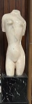 ESCULTURA TORSO  BRUNO GIORGI 60CM COM BASE 85 CM.