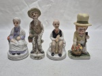 Lote de 4 enfeites, bibelots em porcelana. Medindo o maior 11,5cm de altura.