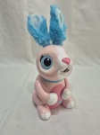 Shreddy coelho faminto com luz e som da Zoomer Hungry Bunnies. Medindo 20cm de altura. Funcionando perfeitamente, não acompanha a cenoura.